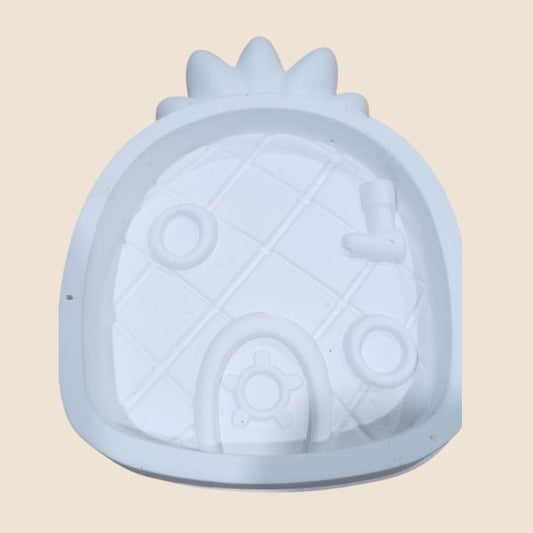 Spongbob Pinapple House plate